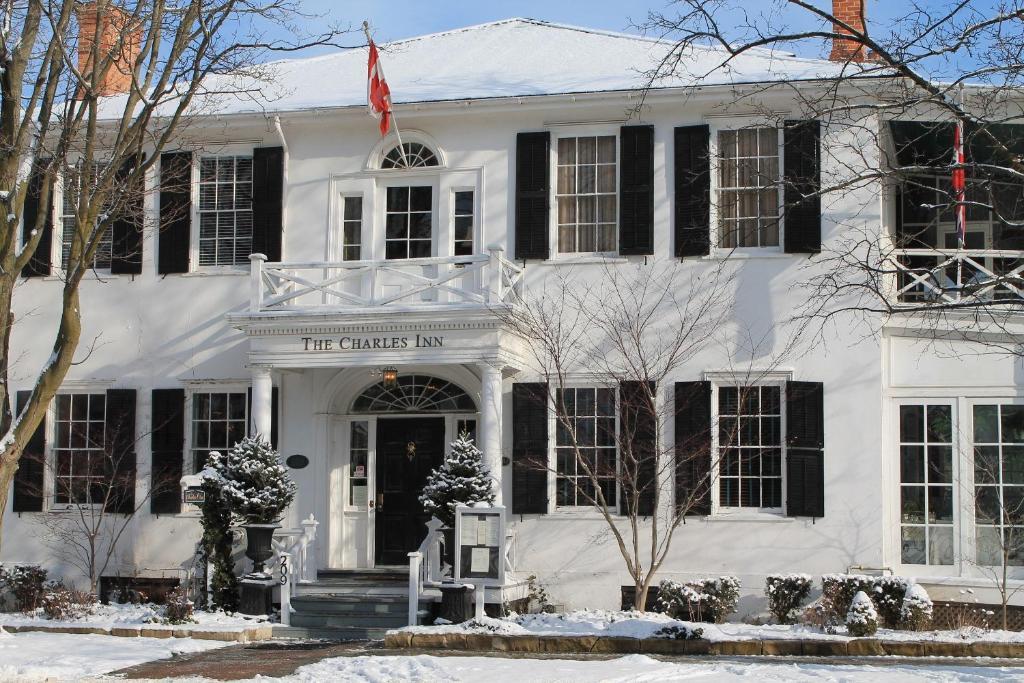 The Charles Hotel Niagara-on-the-Lake Екстер'єр фото